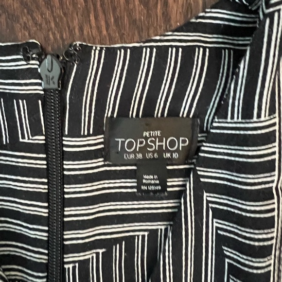 Topshop black and white 3/4 sleeve length surplus wrap top romper - Picture 1 of 4